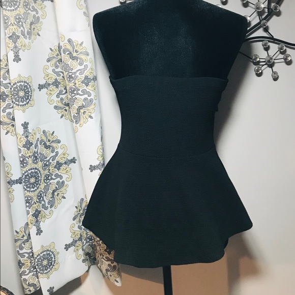 A’GACI Black Strapless Peplum Top - Picture 5 of 7